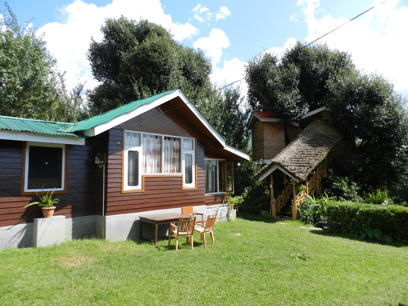 Tree House Cottages photo 2